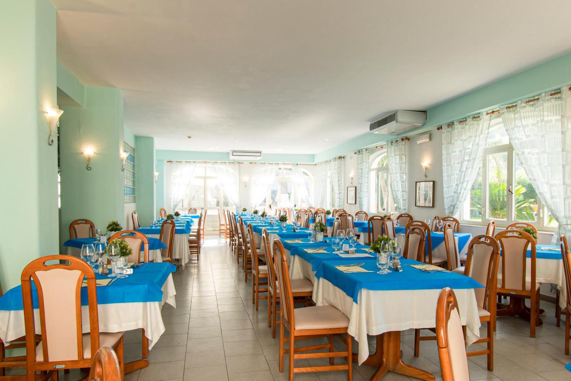 Victoria Park Resort Isquia Exterior foto