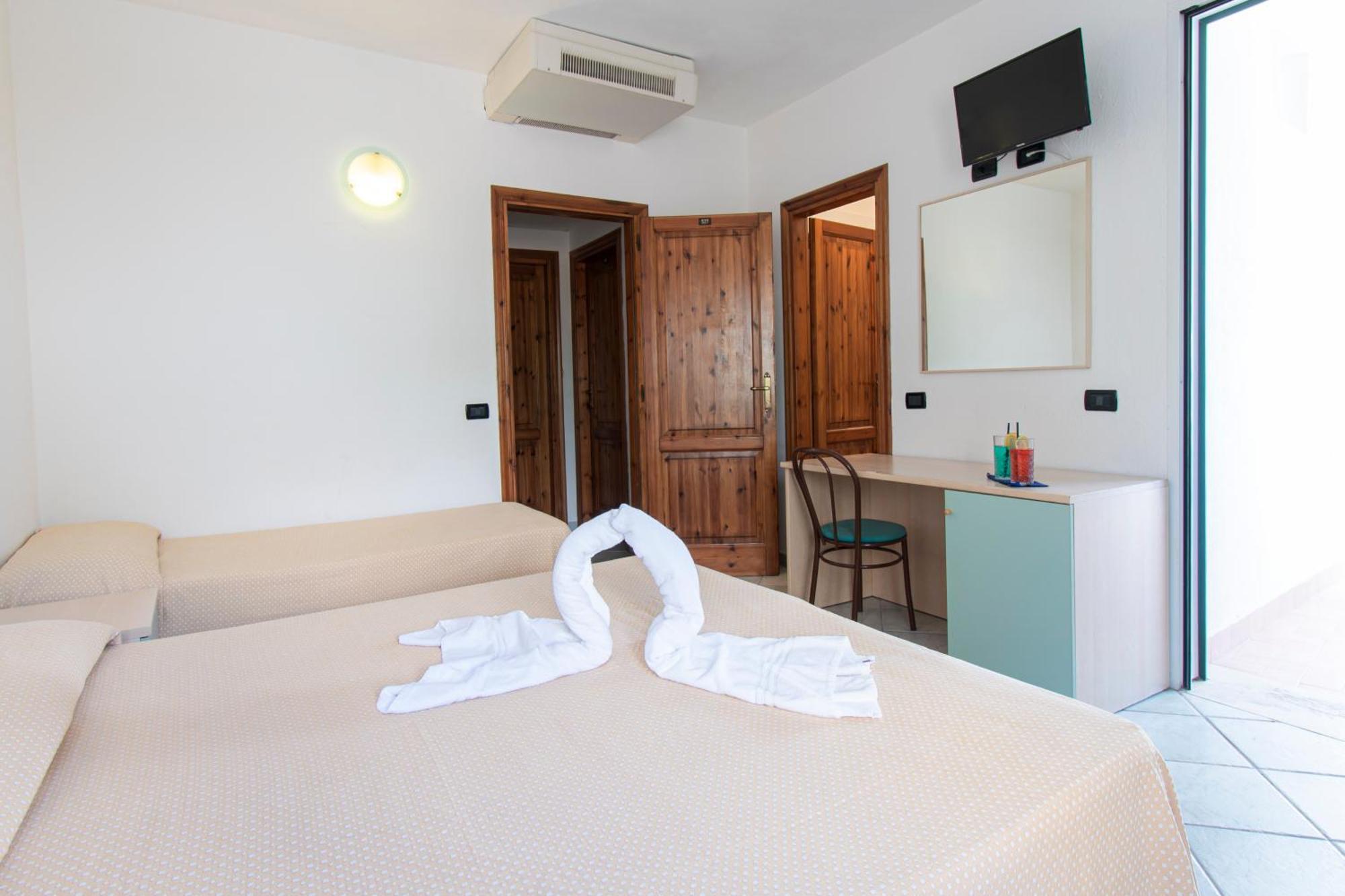 Victoria Park Resort Isquia Exterior foto