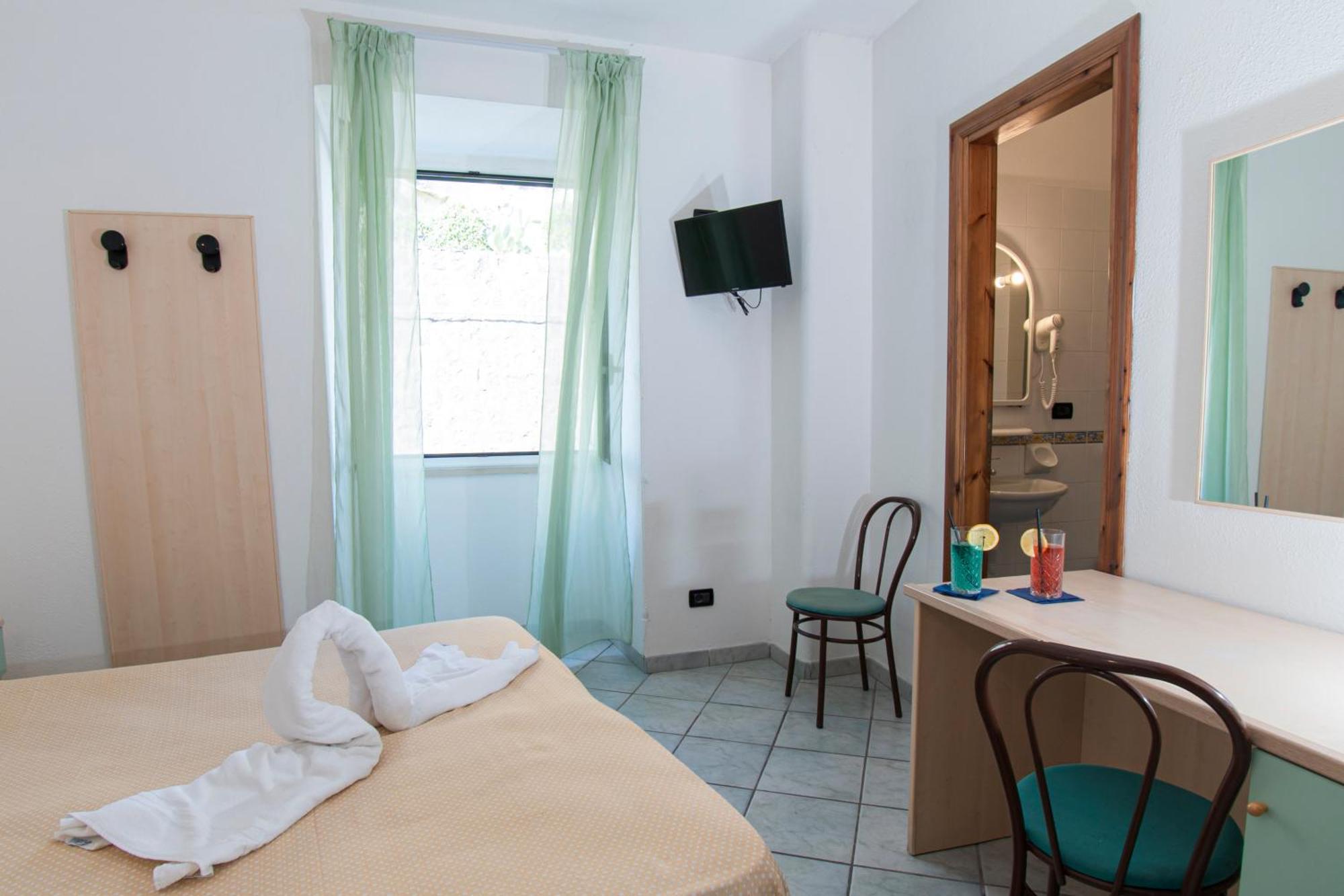 Victoria Park Resort Isquia Exterior foto