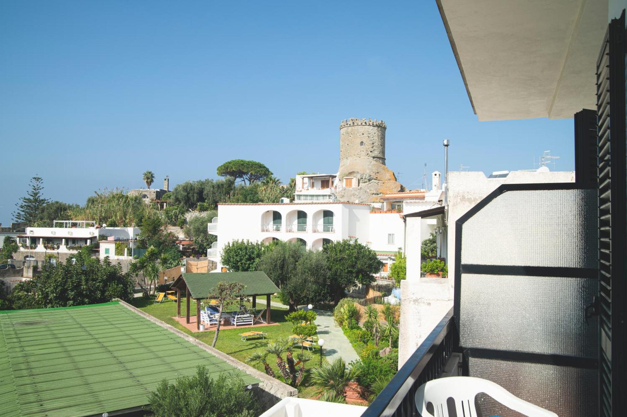 Victoria Park Resort Isquia Exterior foto