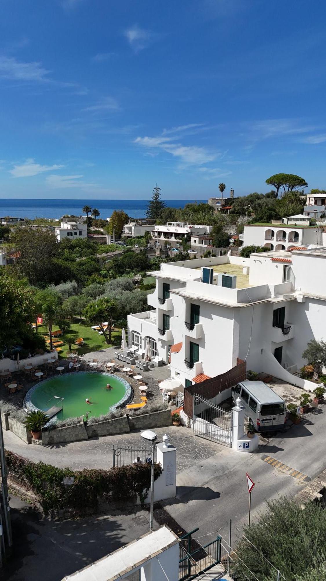 Victoria Park Resort Isquia Exterior foto